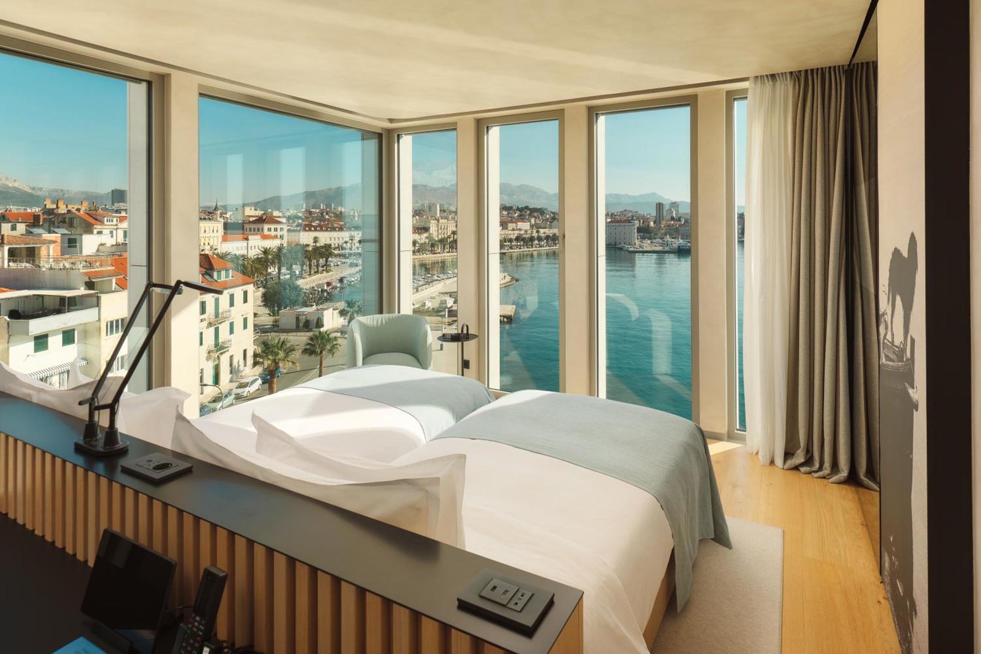 Hotel Ambasador Split Exteriér fotografie